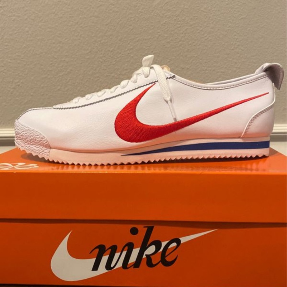 Nike cortez size 11 never worn
